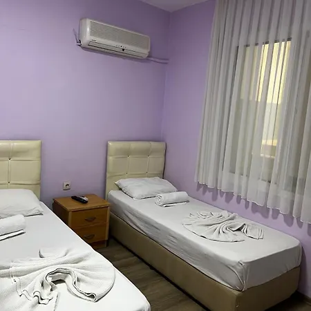 Cesme Pansiyon Rum i privatbostad *