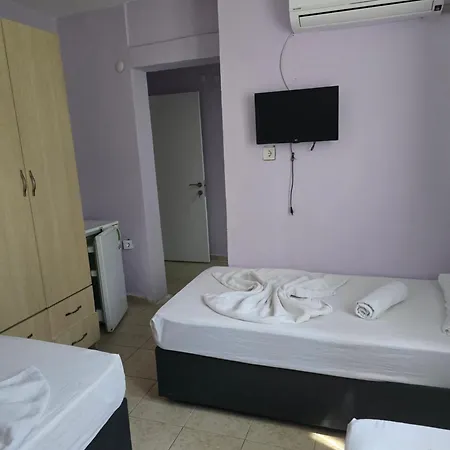 Cesme Pansiyon Rum i privatbostad *