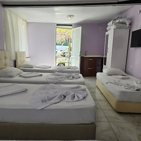 Rum i privatbostad Cesme Pansiyon