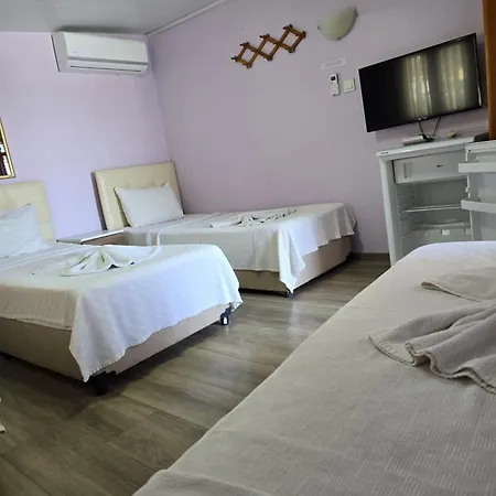 Cesme Pansiyon 홈스테이