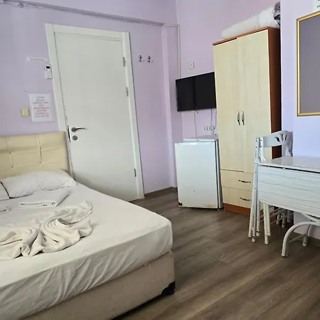 Cesme Pansiyon 홈스테이 *