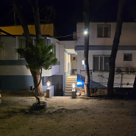 Cesme Pansiyon Çeşme