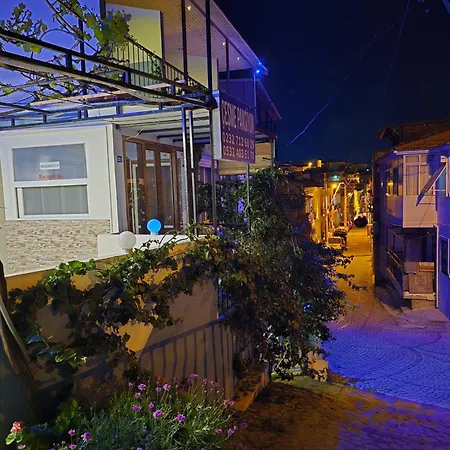 홈스테이 Cesme Pansiyon Çeşme